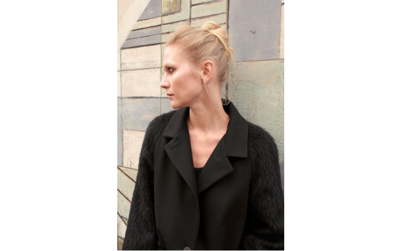 Black Isobel Coat